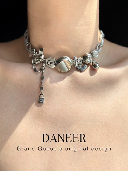 [Heavy Metal] A niche metal handmade necklace