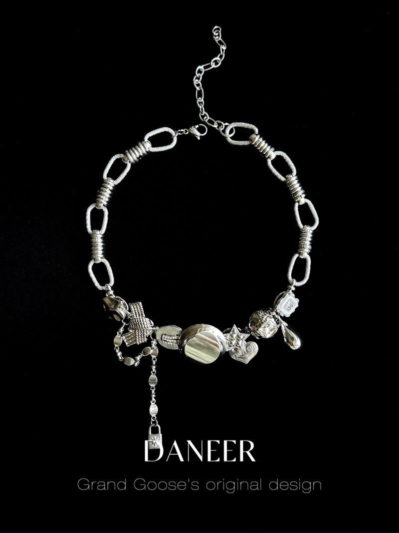 [Heavy Metal] A niche metal handmade necklace