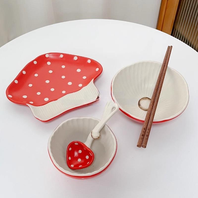 Mushroom tableware